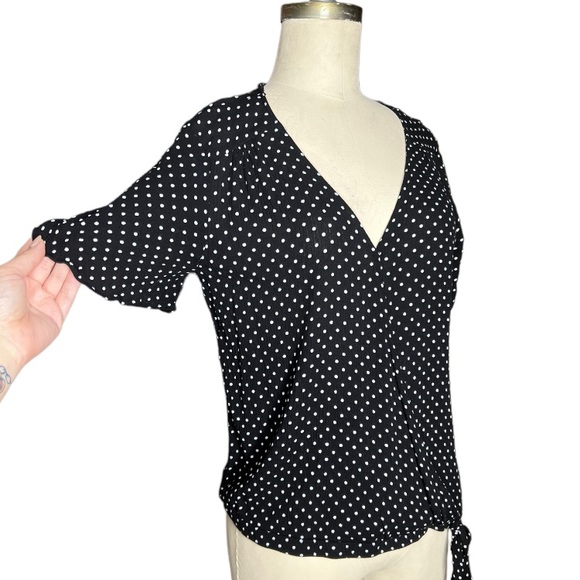 Pink Republic Side Knot Wrap Polka Dot Top size L - Picture 6 of 16
